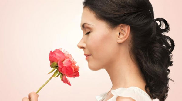 Khả năng ngửi mùi kém có nguy cơ chết sớm