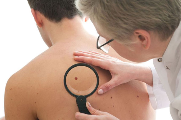 Chẩn đoán bệnh qua làn da