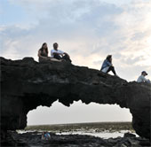 Phát hiện "Cổng Tò vò" dưới đáy biển đảo Lý Sơn