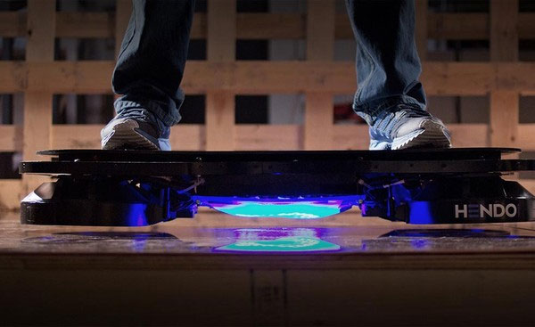 Hendo Hoverboard: Ván bay thần kỳ đầu tiên trên thế giới
