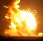 Tên lửa NASA nổ tung sau sáu giây rời bệ phóng