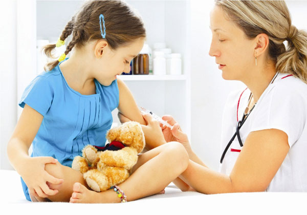 Bệnh trẻ thường gặp giao mùa Đông Xuân và cách phòng tránh