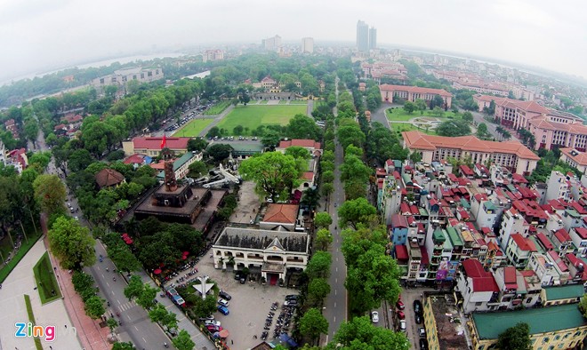 Ngắm những tuyến đường rợp bóng cây xanh ở Hà Nội
