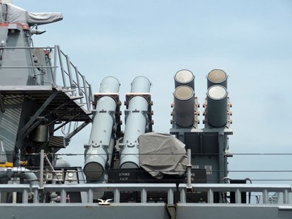 Khám phá sức mạnh tàu khu trục USS Fitzgerald Mỹ đã cập cảng Đà Nẵng