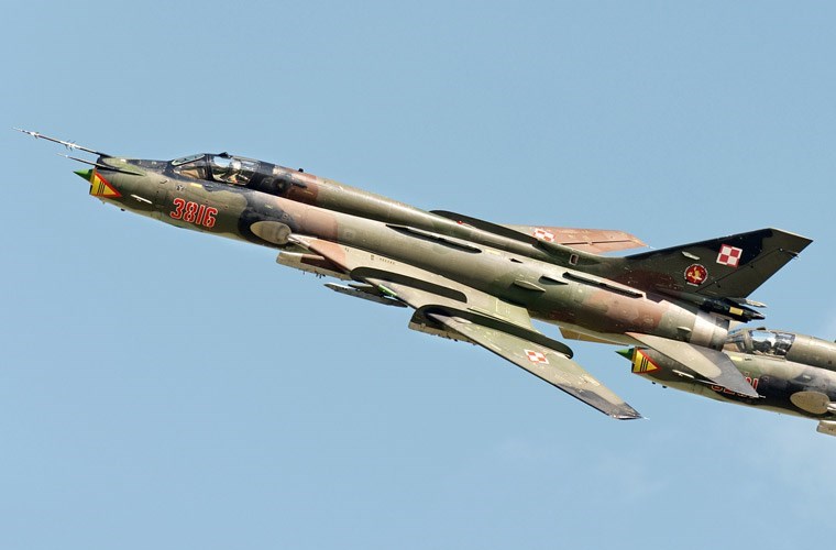 Khám phá tính năng máy bay Su-22 rơi gần đảo Phú Quý