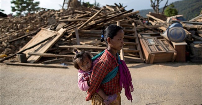 Số người chết trong động đất Nepal vượt 7.000