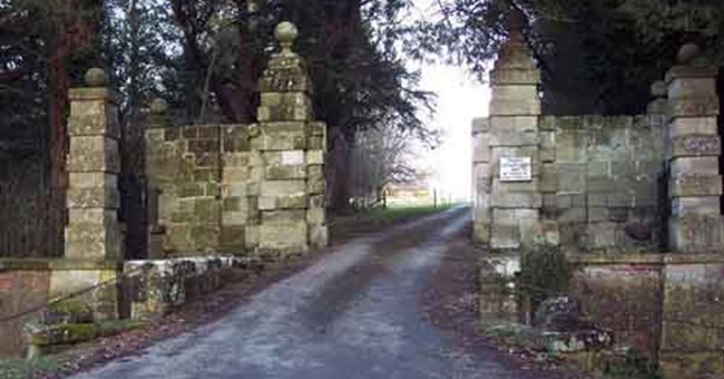 5 vùng đất ma cà rồng nổi tiếng trên Thế giới