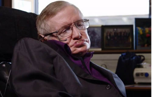 Stephen Hawking: "Máy tính sẽ vượt con người trong 100 năm tới"