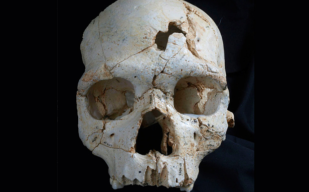 Phát hiện hộp sọ của nạn nhân trong vụ giết người đầu tiên trên thế giới
