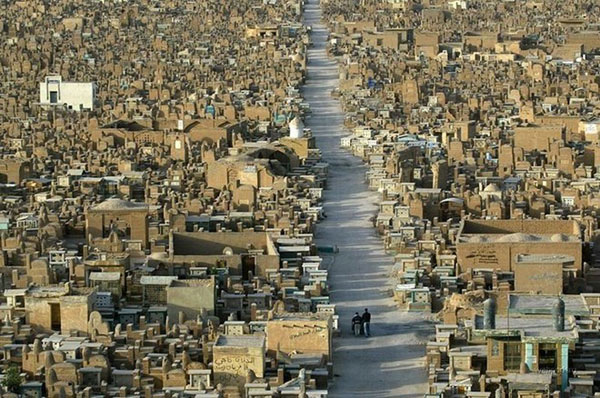 Khu nghĩa địa lớn nhất thế giới tồn tại hơn 1.400 năm