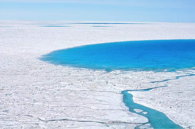 Giải mã bí ẩn các hồ biến mất trong vài giờ ở Greenland