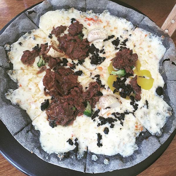21 phiên bản pizza ngon nổi tiếng trên thế giới