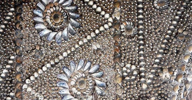 Thám hiểm căn hầm “chúa tể của những vỏ sò” 