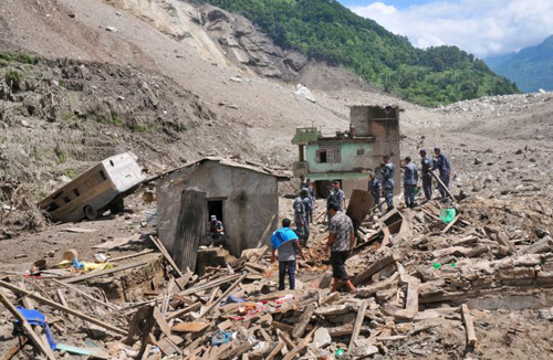 Lở đất ở Nepal, ít nhất 41 người chết
