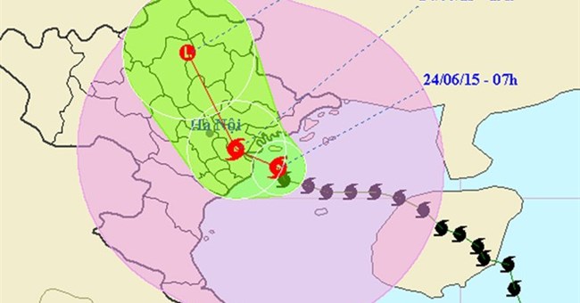 Bão Kujira bất ngờ tăng cấp, áp sát miền Bắc