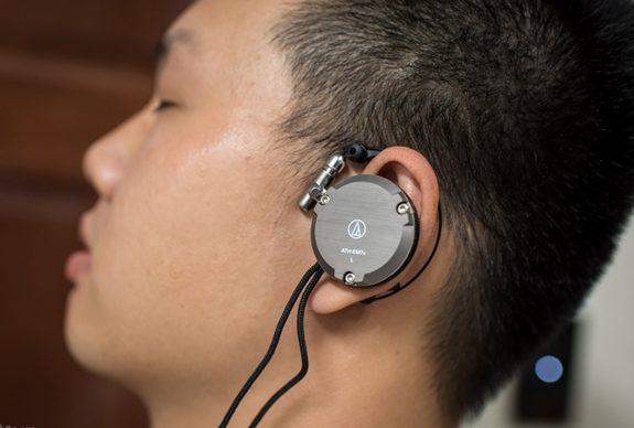 Nghe nhạc với âm lượng bao nhiêu khiến tai bị tổn thương, thính lực suy giảm?
