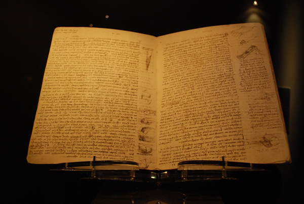 Cuốn sách Codex Leicerster của Leonardo da Vinci đắt nhất thế giới