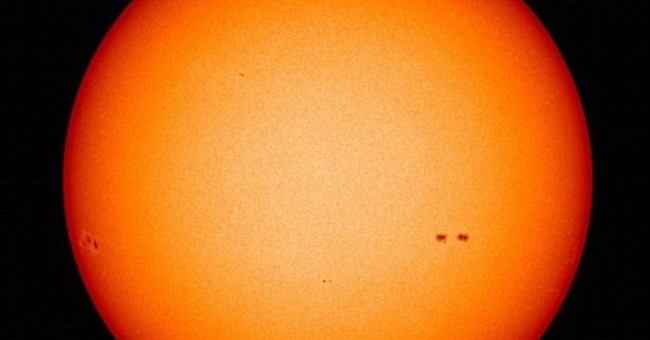 "Kỷ Băng Hà mini" 15 năm nữa Mặt trời sẽ "đi ngủ"