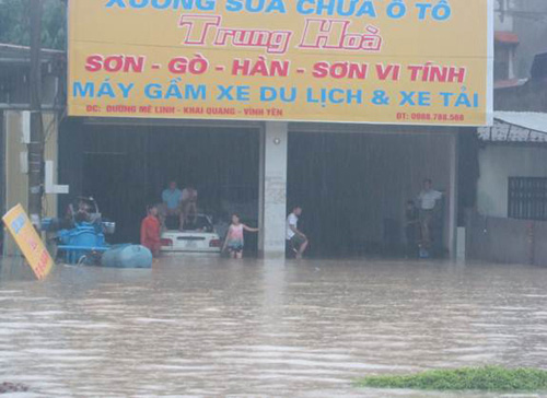 Toàn miền Bắc vẫn còn mưa to
