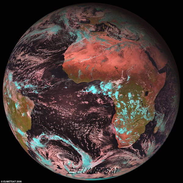 Hình ảnh đẹp ngoạn mục của ​Trái ​Đất chụp từ vệ tinh MSG-4