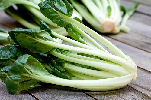 Rau cải bẹ xanh hình hoa hồng có giá trị dinh dưỡng cao