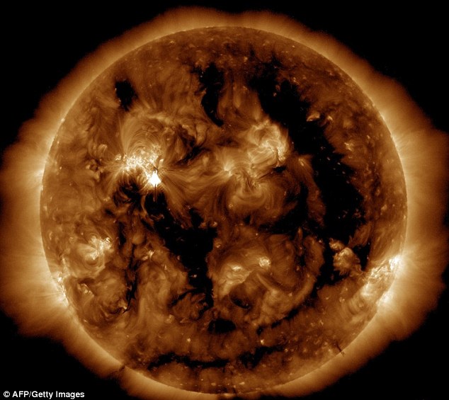 Trái Đất sẽ hứng chịu "siêu lửa mặt trời"?