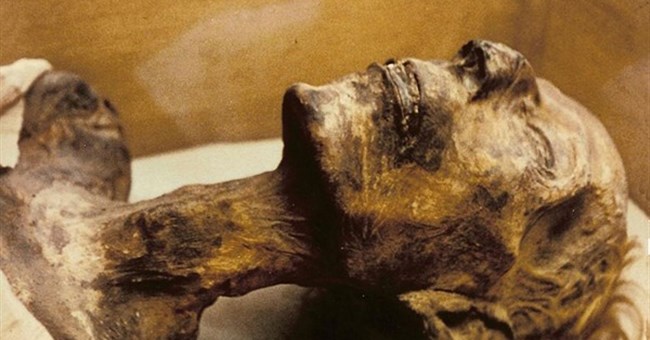 Bí ẩn đằng sau nghi lễ "mở miệng xác ướp" của người Ai Cập cổ đại đã được giải mã