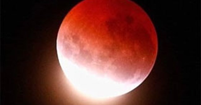 Hot: Chờ đón hiện tượng "Siêu trăng máu" lần đầu tiên xuất hiện trong 30 năm