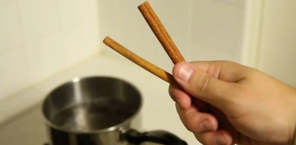 Video: Tuyệt chiêu "hô biến" đủ loại mùi hôi trong nhà bạn