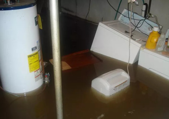 Mẹo vặt giải cứu những đồ dùng trong nhà bị ngập nước