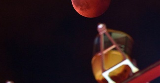 NASA bác bỏ trăng máu là dấu hiệu ngày tận thế