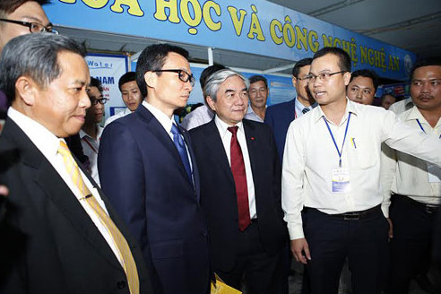 Khai mạc hội chợ công nghệ và thiết bị quốc tế Việt Nam 2015