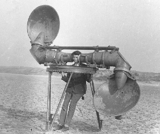 Trước khi có radar, người ta phát hiện máy bay bằng cách nào?