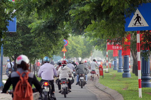 Sài Gòn lại chìm vào sương mù