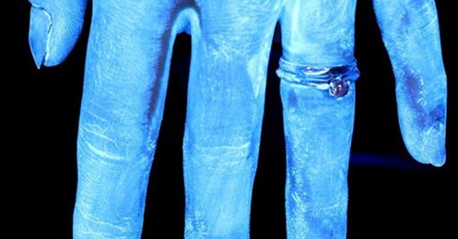 Thí nghiệm cho thấy bạn đang rửa tay cực "bẩn"