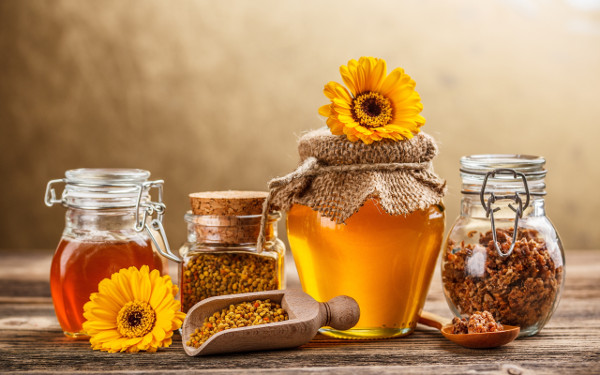 Dùng mật ong chữa bệnh hiệu quả như thế nào?