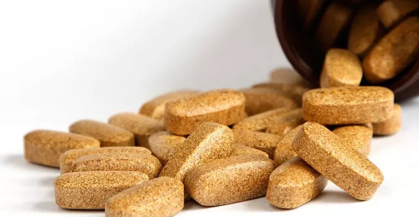 Bộ mặt xấu xí của các loại thuốc vitamin khi dùng quá liều