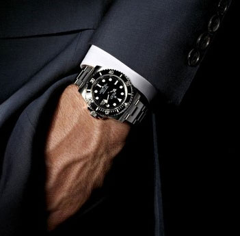 Vì sao người đeo đồng hồ thường thành công?