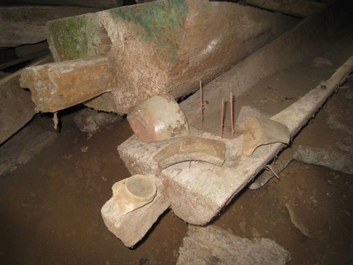 Bí ẩn động Ma và những quan tài cổ