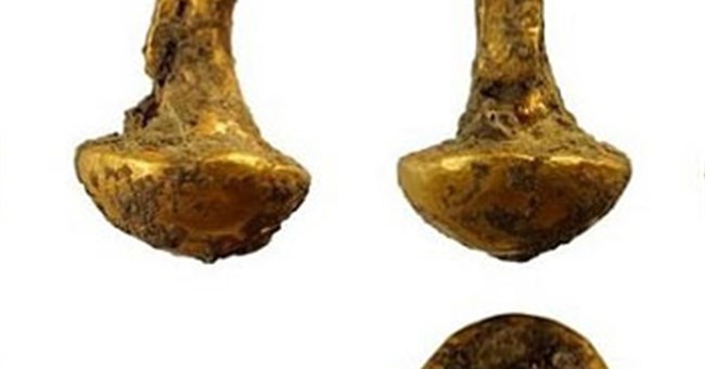 Phát hiện mặt dây chuyền vàng 6.600 năm tuổi