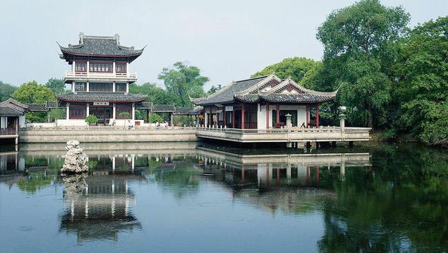 Tị Thử Sơn Trang và Ngoại Bát Miếu - Trung Quốc