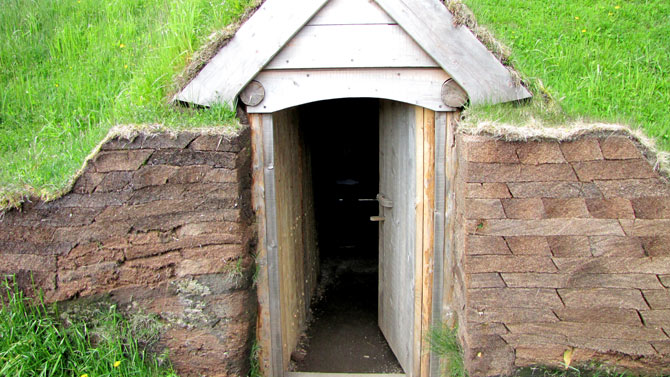 Di chỉ khảo cổ L'Anse aux Meadows - Canada