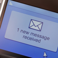 3/12/1992 - Tin nhắn SMS đầu tiên trên thế giới chính thức được sử dụng