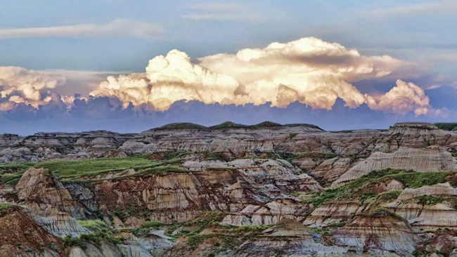 Công viên hóa thạch khủng long - Canada