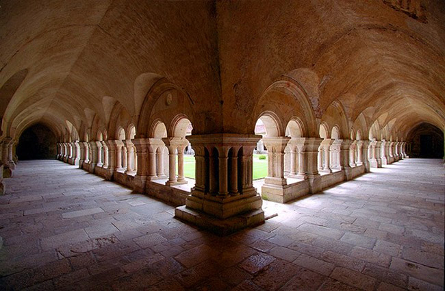 Tu viện Fontenay - Pháp