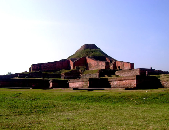 Tàn tích của Phật Giáo tại Paharpur – Bangladesh