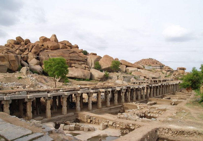 Quần thể kiến trúc tại Hampi - Ấn Độ