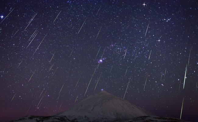 Đêm 15, rạng sáng 16/12, người dân Việt Nam sẽ có cơ hội quan sát Geminids - trận mưa sao băng lớn nhất năm.