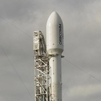 SpaceX hạ cánh thành công tên lửa Falcon 9, bước ngoặt của ngành hàng không vũ trụ