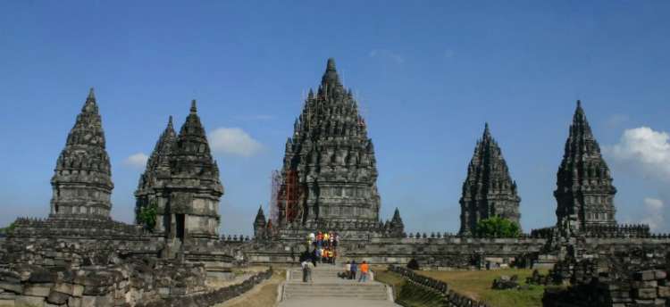 Quần thể đền đài Prambanan